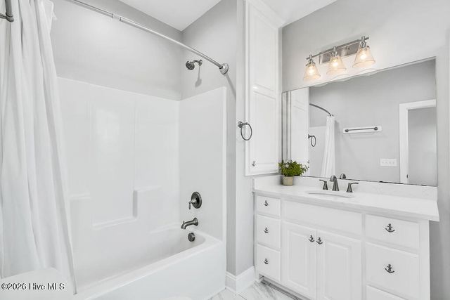 254 Grandview Drive, Sneads Ferry, NC 28460