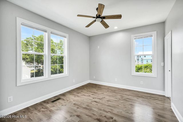 254 Grandview Drive, Sneads Ferry, NC 28460