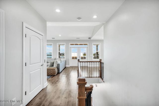 254 Grandview Drive, Sneads Ferry, NC 28460