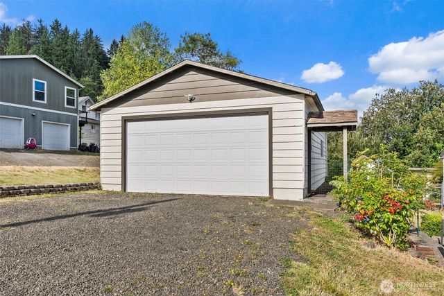 304 Monroe Street S, South Bend, WA 98586