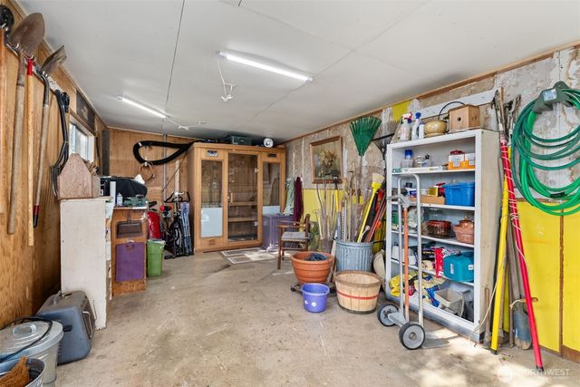 304 Monroe Street S, South Bend, WA 98586