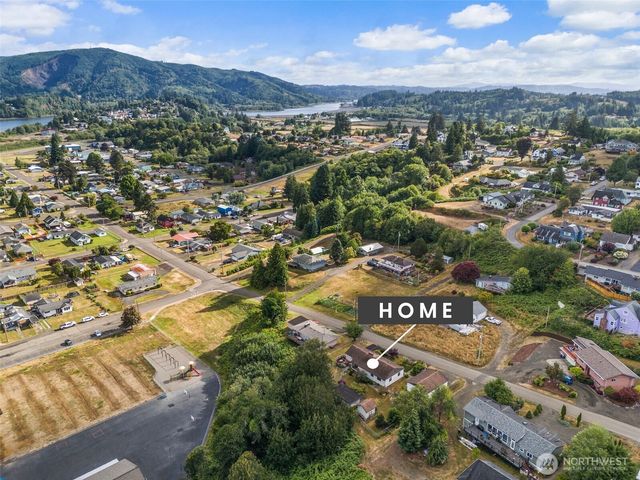 304 Monroe Street S, South Bend, WA 98586