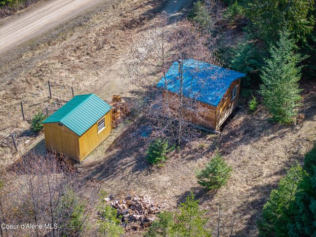 940 Sled Run Trl, Clark Fork, ID 83811