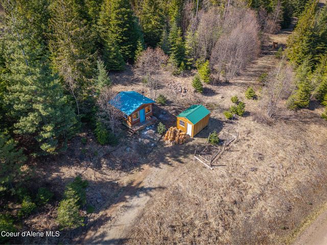 940 Sled Run Trl, Clark Fork, ID 83811
