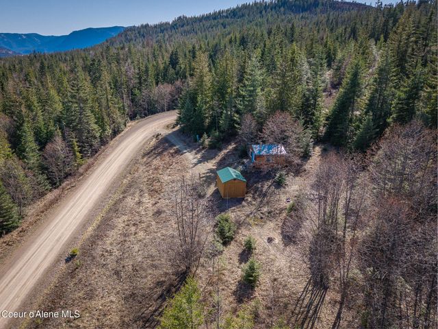 940 Sled Run Trl, Clark Fork, ID 83811