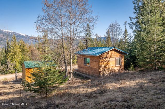 940 Sled Run Trl, Clark Fork, ID 83811