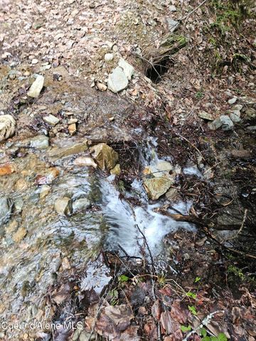 940 Sled Run Trl, Clark Fork, ID 83811