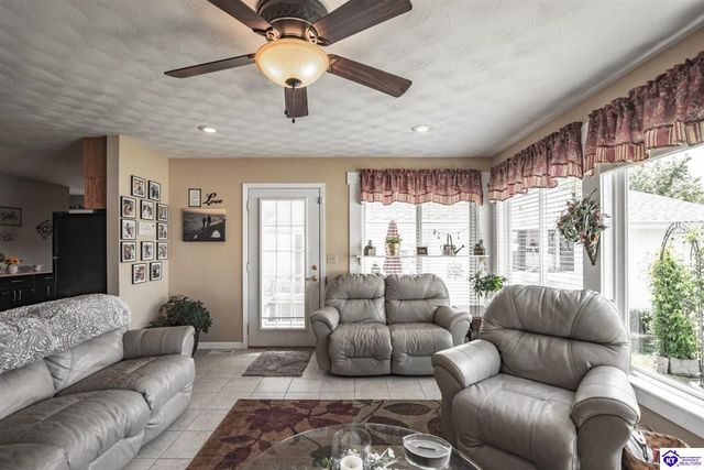 204 Fairview Drive, Elizabethtown, KY 42701