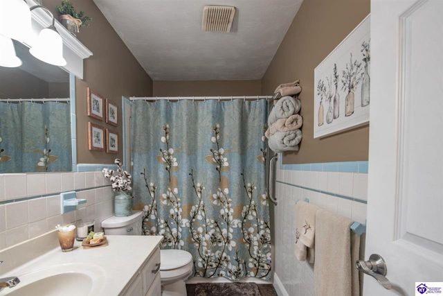 204 Fairview Drive, Elizabethtown, KY 42701