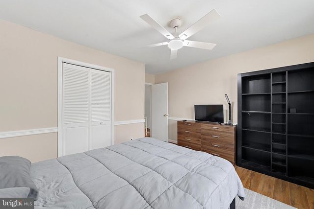 60 HICKORY CT, Jamesburg, NJ 08831