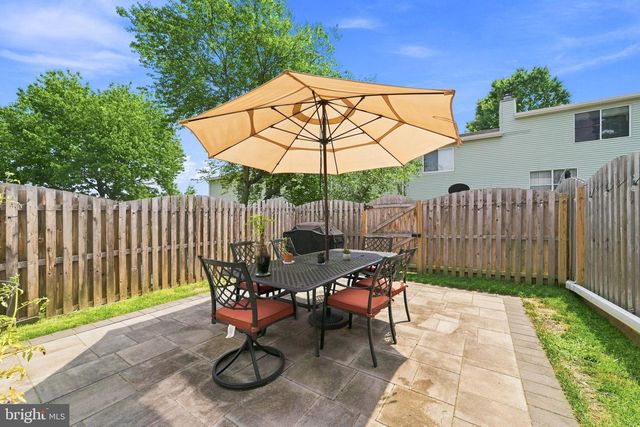 60 HICKORY CT, Jamesburg, NJ 08831