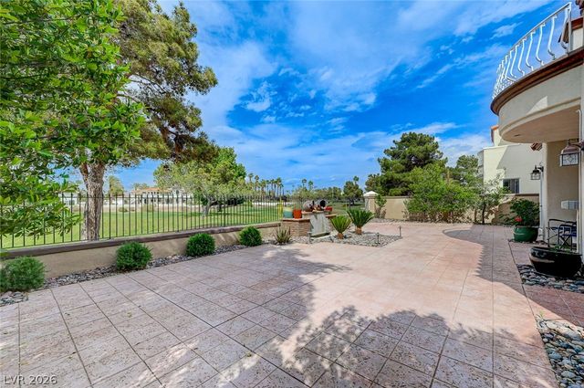 8340 Carmel Ridge Court, Las Vegas, NV 89113