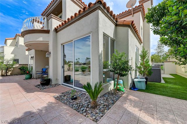 8340 Carmel Ridge Court, Las Vegas, NV 89113