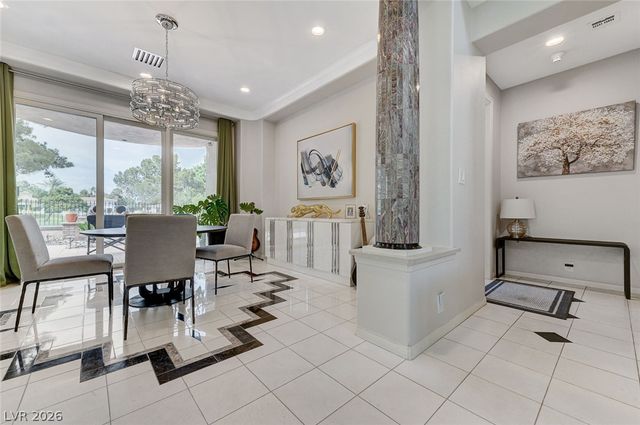 8340 Carmel Ridge Court, Las Vegas, NV 89113