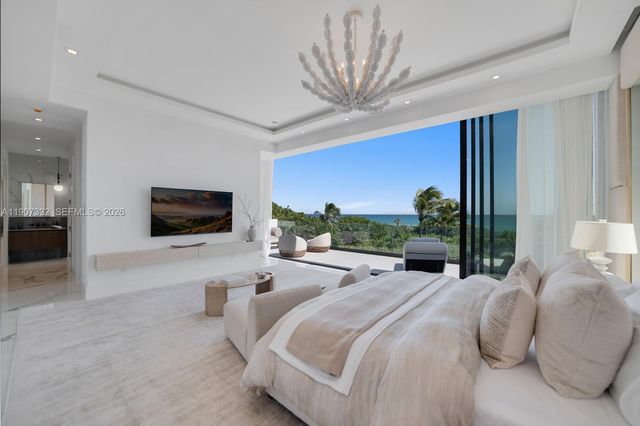 7845 Atlantic Way, Miami Beach, FL 33141