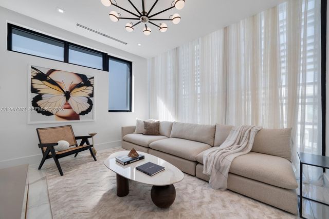 7845 Atlantic Way, Miami Beach, FL 33141