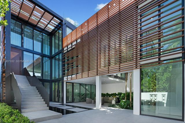 7845 Atlantic Way, Miami Beach, FL 33141