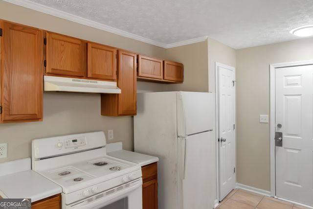 123 Willow Springs Lane, Stockbridge, GA 30281