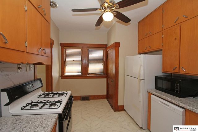 4533 Stockwell Street, Lincoln, NE 68506