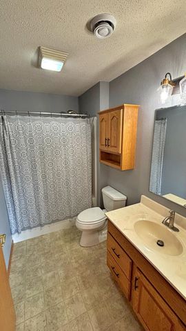 619 Fir Avenue NE, Montgomery, MN 56069