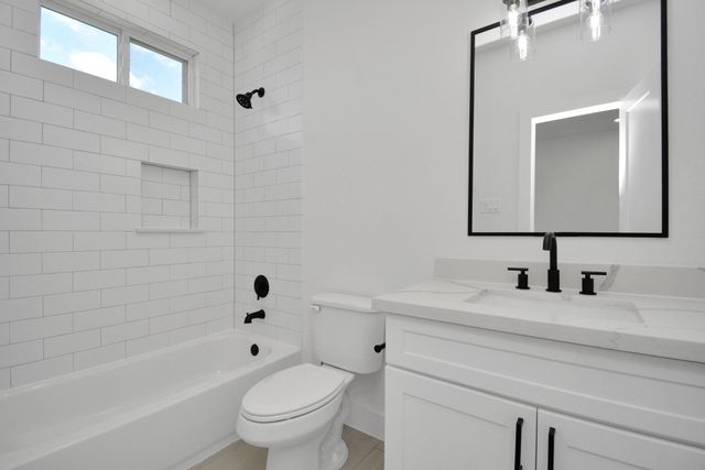 3024 Live Oak Street, Houston, TX 77004