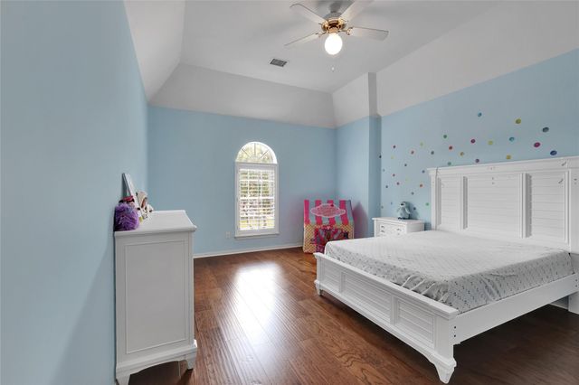 1715 Forestlake Drive, Sugar Land, TX 77479