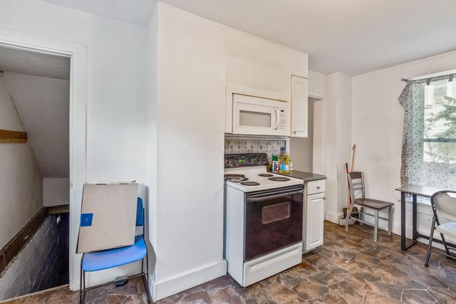 972 E 12th Avenue, Columbus, OH 43211