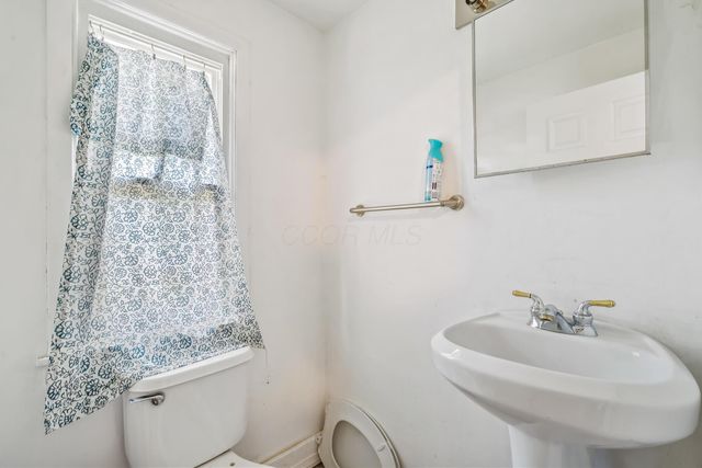 972 E 12th Avenue, Columbus, OH 43211