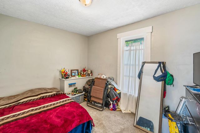 972 E 12th Avenue, Columbus, OH 43211