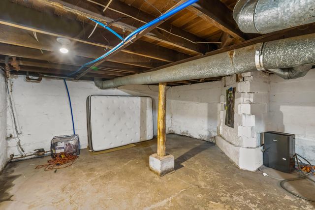 972 E 12th Avenue, Columbus, OH 43211