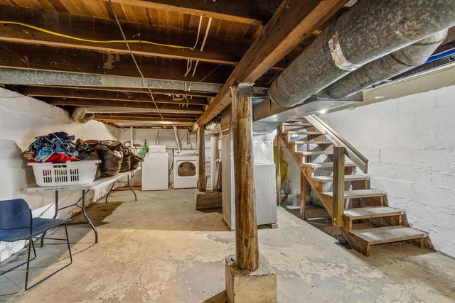 972 E 12th Avenue, Columbus, OH 43211