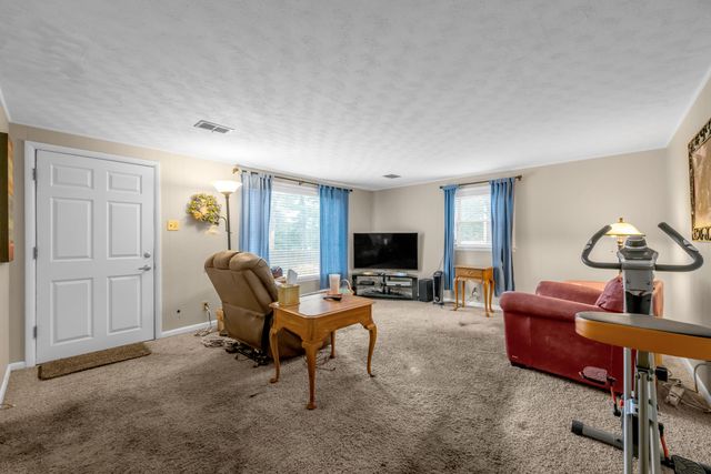 291 Malabu Drive, Lexington, KY 40502