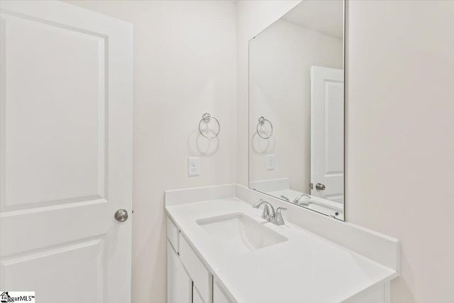 6 Stoneview Way, Taylors, SC 29687