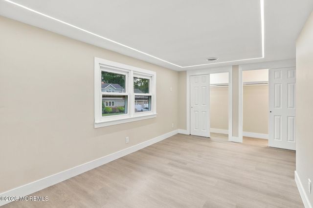 167 Crestview Drive, Middletown, NJ 07748