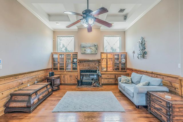 4765 Grand Caillou Road, Houma, LA 70363