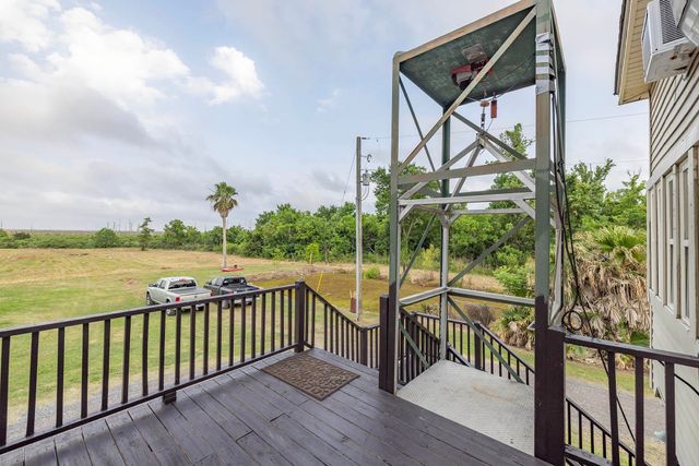 4765 Grand Caillou Road, Houma, LA 70363