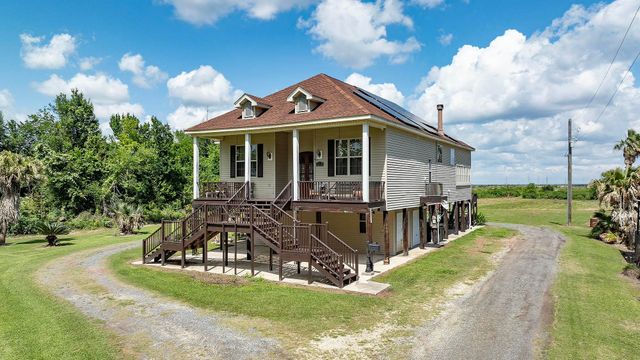 4765 Grand Caillou Road, Houma, LA 70363