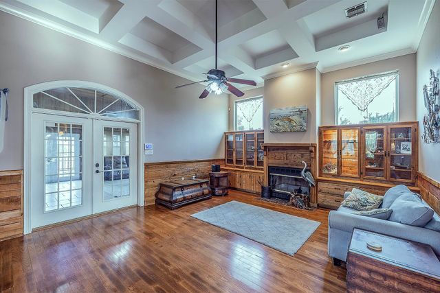 4765 Grand Caillou Road, Houma, LA 70363
