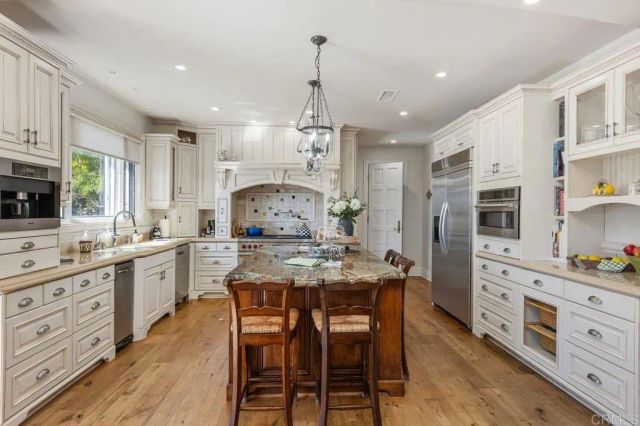 2915 Managua Place, Carlsbad, CA 92009