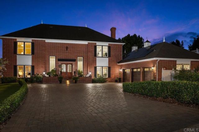 2915 Managua Place, Carlsbad, CA 92009