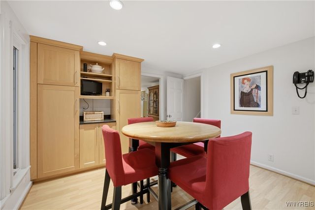 8070 Tonawanda Creek Road, Clarence, NY 14051