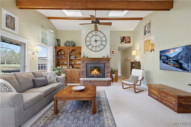 8070 Tonawanda Creek Road, Clarence, NY 14051