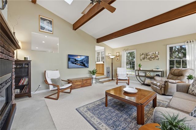 8070 Tonawanda Creek Road, Clarence, NY 14051