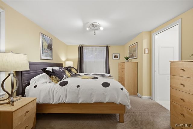 8070 Tonawanda Creek Road, Clarence, NY 14051