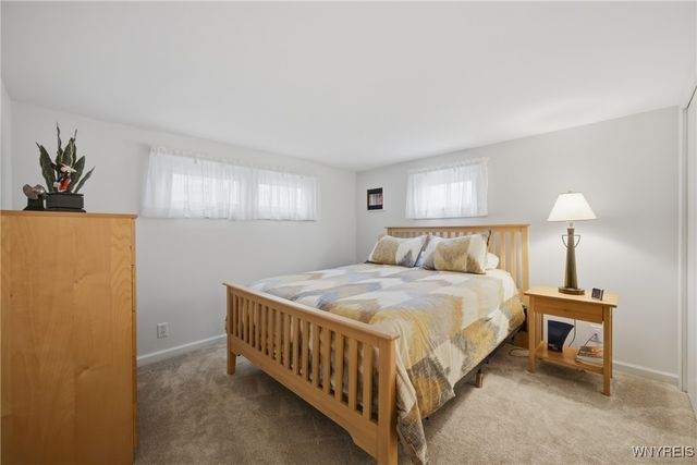 8070 Tonawanda Creek Road, Clarence, NY 14051