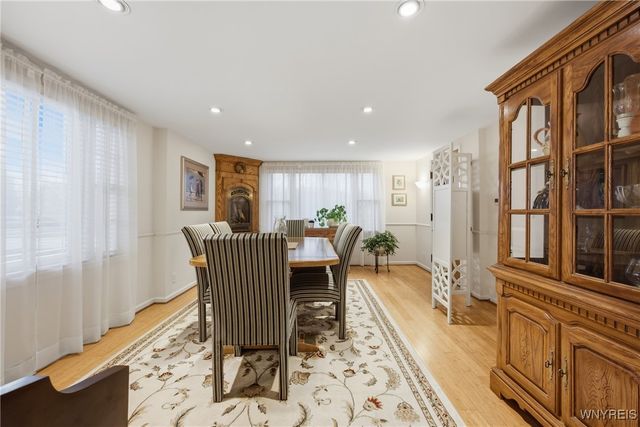 8070 Tonawanda Creek Road, Clarence, NY 14051