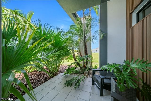 3801 SW 17th PL, Cape Coral, FL 33914