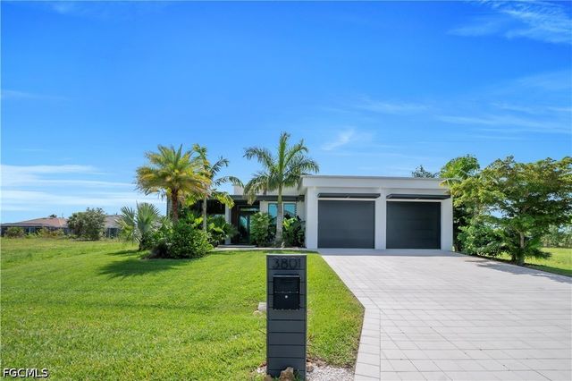 3801 SW 17th PL, Cape Coral, FL 33914