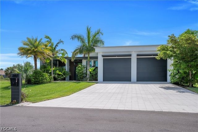 3801 SW 17th PL, Cape Coral, FL 33914