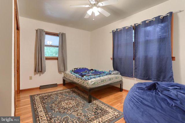1022 E LISBURN ROAD, Mechanicsburg, PA 17055
